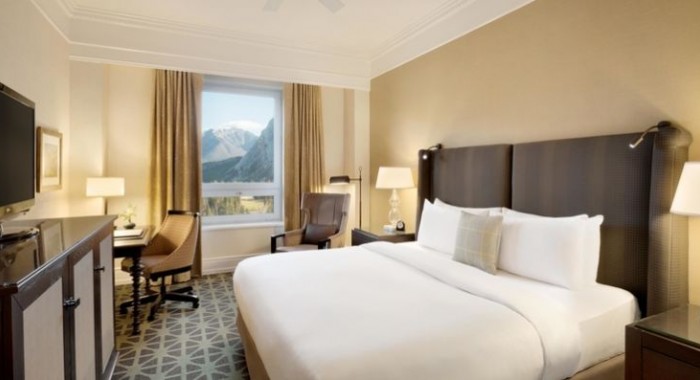 Fairmont Banff Springs, Banff ski chalet, image 3